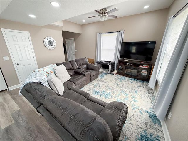 210 S Franklin Street, Raymore, MO 64083