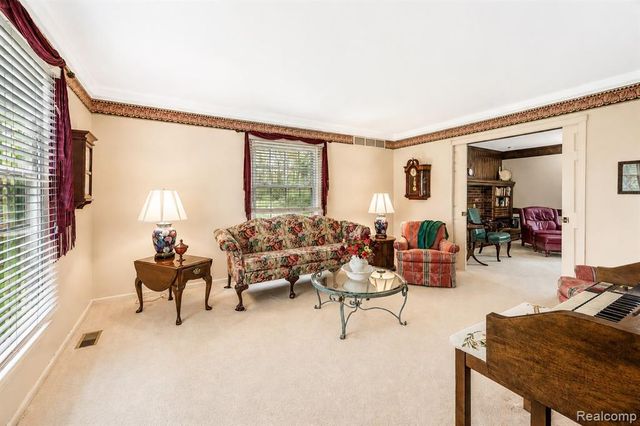2235 Stonewall Drive, Ortonville, MI 48462