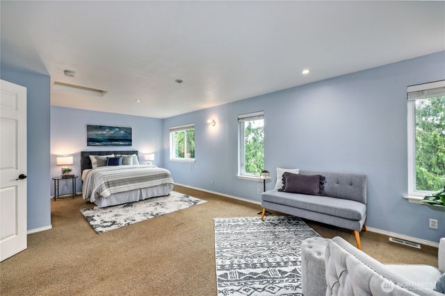 34599 Bridge View Drive NE, Kingston, WA 98346