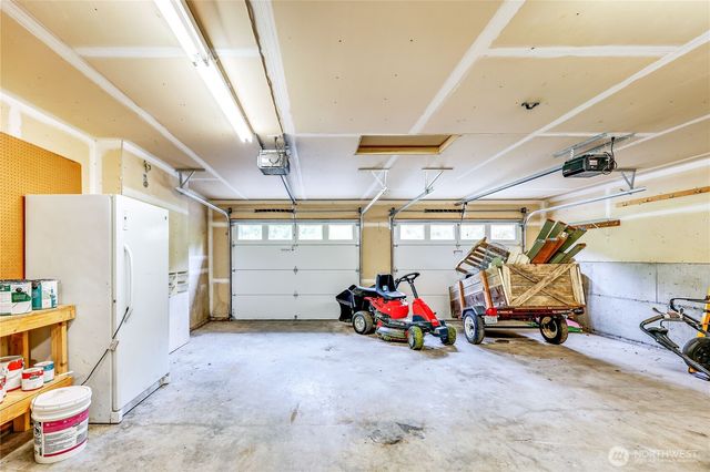 34599 Bridge View Drive NE, Kingston, WA 98346