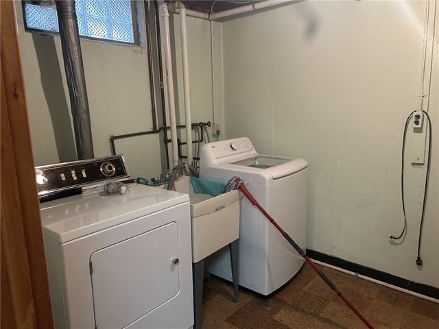 1912 Echo Wood Court, Kettering, OH 45429