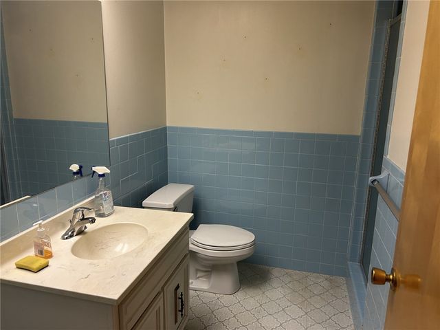 1912 Echo Wood Court, Kettering, OH 45429