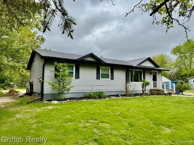 3148 Hogback Road, Handy Township, MI 48836
