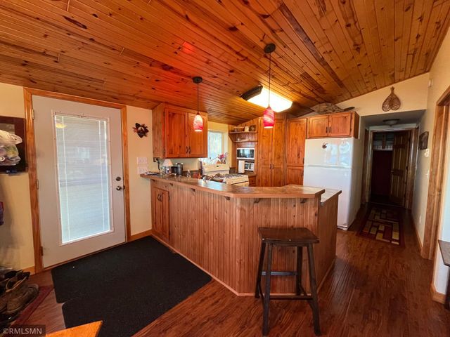 29614 417th Place, Aitkin, MN 56431