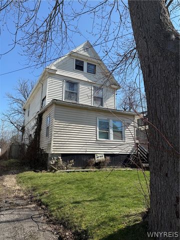 2921 Mckoon Avenue, Niagara Falls, NY 14305