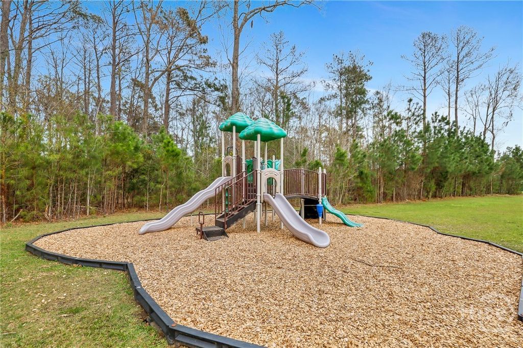 Image 25 of property listing at 295 Cantle Drive, Richmond Hill, GA 31324