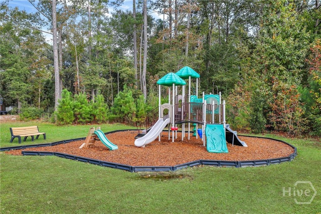 Image 28 of property listing at 295 Cantle Drive, Richmond Hill, GA 31324