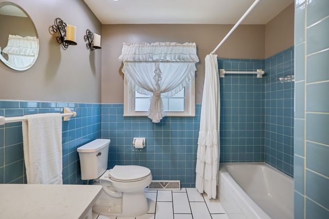 512 Shadow Dr, Shelbyville, TN 37160