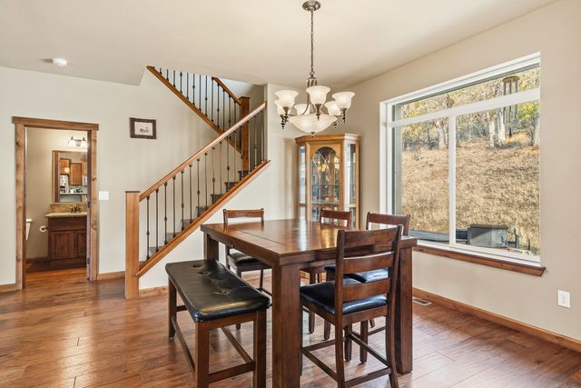 12594 McNeil Creek Road, Trail, OR 97541