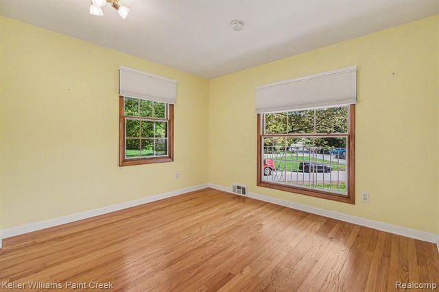 914 Croydon Road, Rochester Hills, MI 48309