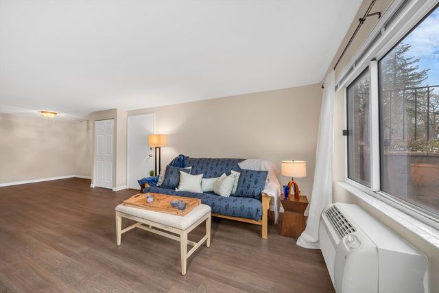 74 Beach St 1-1, Woburn, MA 01801