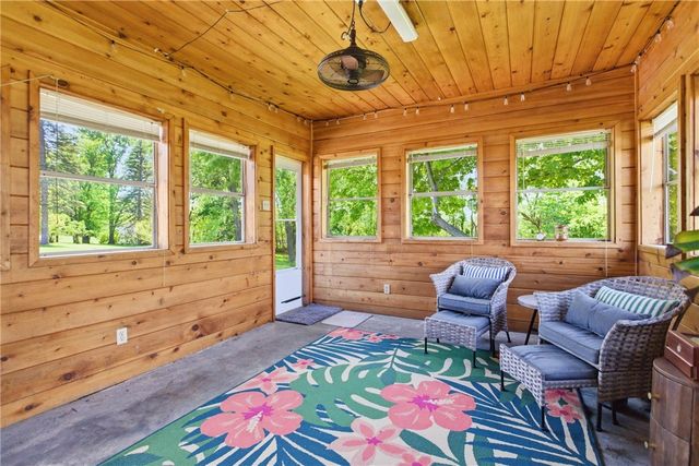 1348 Bechtel St, Monaca, PA 15061
