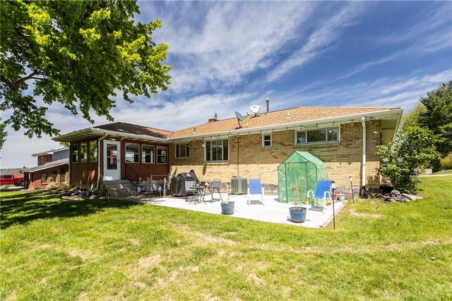 1348 Bechtel St, Monaca, PA 15061