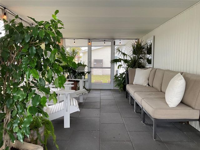 18675 US HIGHWAY 19 N 132, Clearwater, FL 33764