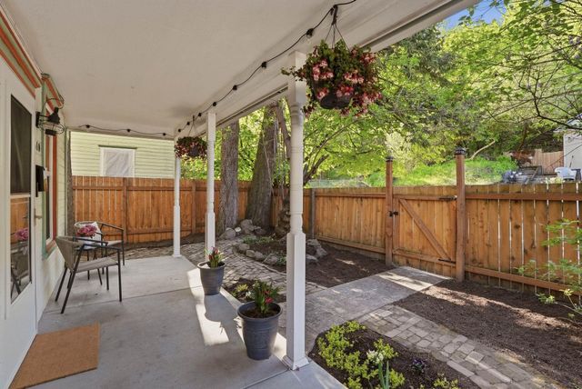 1610 W Wilson Ave, Spokane, WA 99201