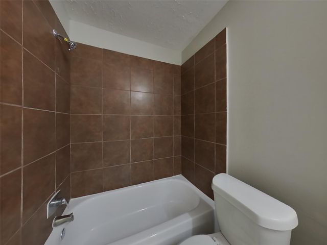 16307 Bird Dog Drive, Houston, TX 77489