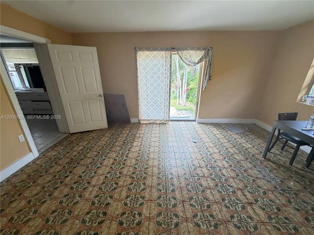 2770 SW 33rd Ave, Miami, FL 33133