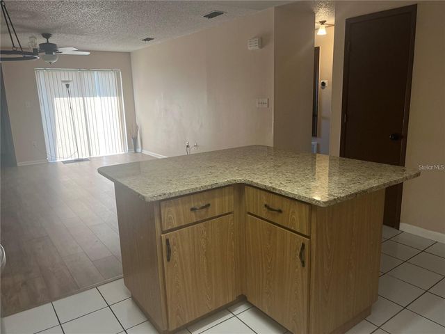 2112 W MARTIN STREET, Kissimmee, FL 34741