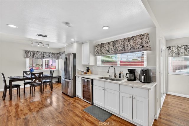 2204 Wilkie Dr, Pomona, CA 91767