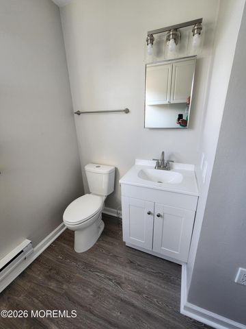 69 Chelsea Drive, Manchester, NJ 08759