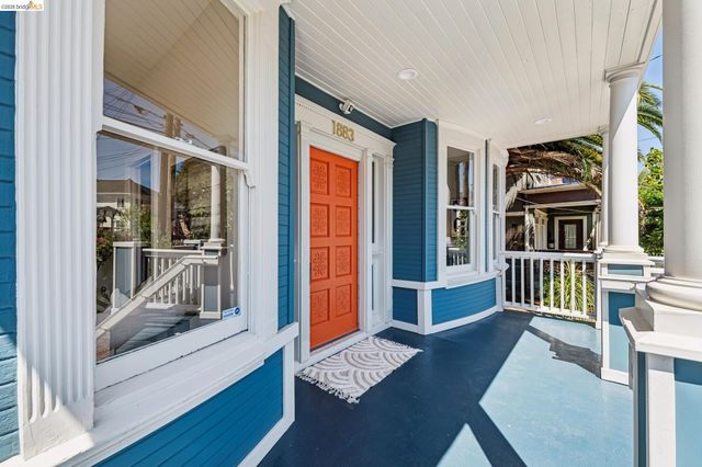 1883 Harmon St, Berkeley, CA 94703