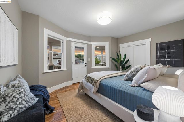 1883 Harmon St, Berkeley, CA 94703