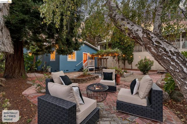 1883 Harmon St, Berkeley, CA 94703