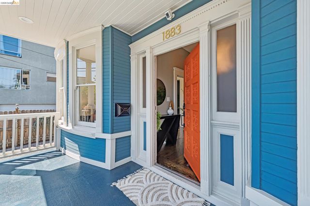 1883 Harmon St, Berkeley, CA 94703