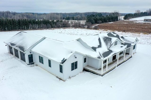 124236 KOHL ROAD, Athens, WI 54411