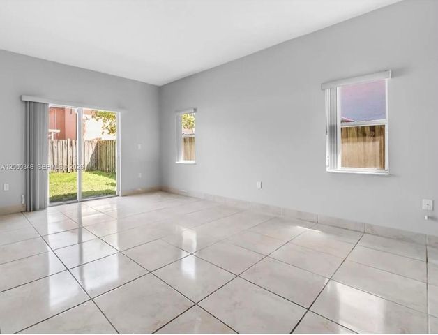 22901 SW 114th Ave, Miami, FL 33170