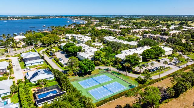 1600 SE Saint Lucie Boulevard 205, Stuart, FL 34996