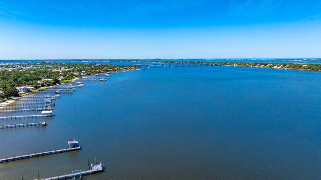 1600 SE Saint Lucie Boulevard 205, Stuart, FL 34996