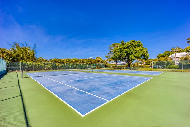 1600 SE Saint Lucie Boulevard 205, Stuart, FL 34996
