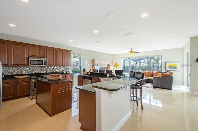 7972 ESTA LANE, Orlando, FL 32827