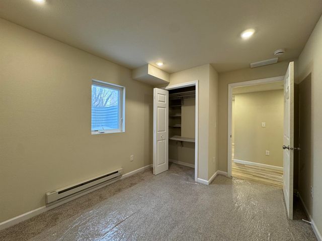 616 NW 18th St, Minot, ND 58703