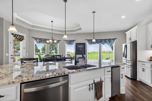 104 Far Meadow DR, Kingsland, TX 78639