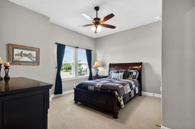 104 Far Meadow DR, Kingsland, TX 78639