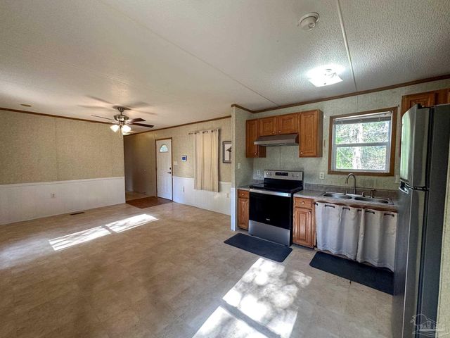 4404 Conifers St, Milton, FL 32583