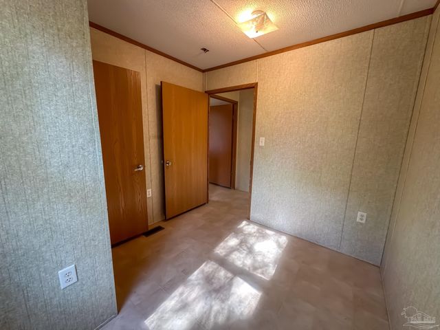 4404 Conifers St, Milton, FL 32583