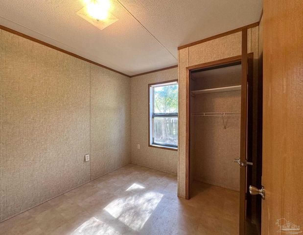 4404 Conifers St, Milton, FL 32583