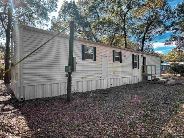 4404 Conifers St, Milton, FL 32583