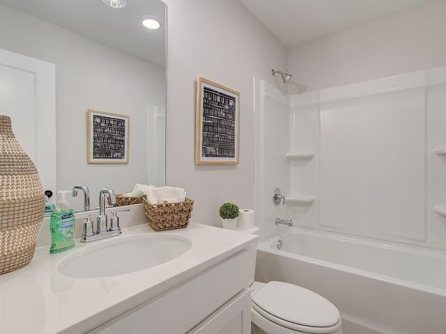 204 Dahlia Drive, Woodstock, GA 30188