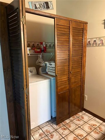 132 Valley Drive, Richmond, OH 43944