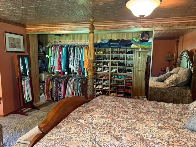 132 Valley Drive, Richmond, OH 43944