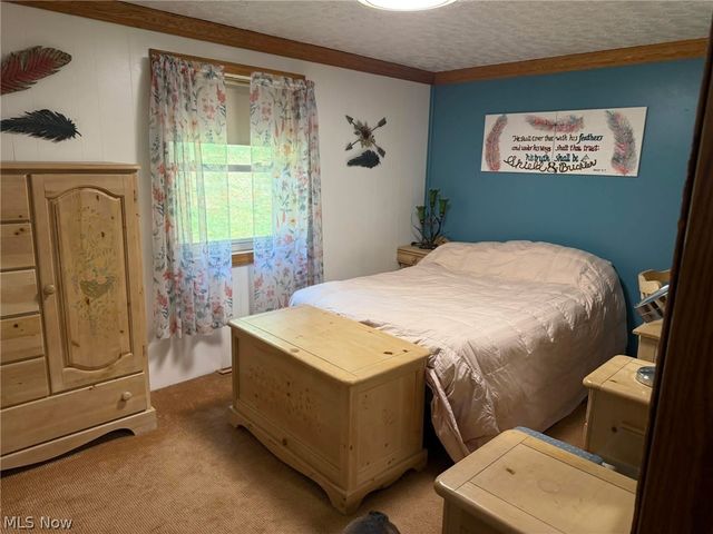 132 Valley Drive, Richmond, OH 43944