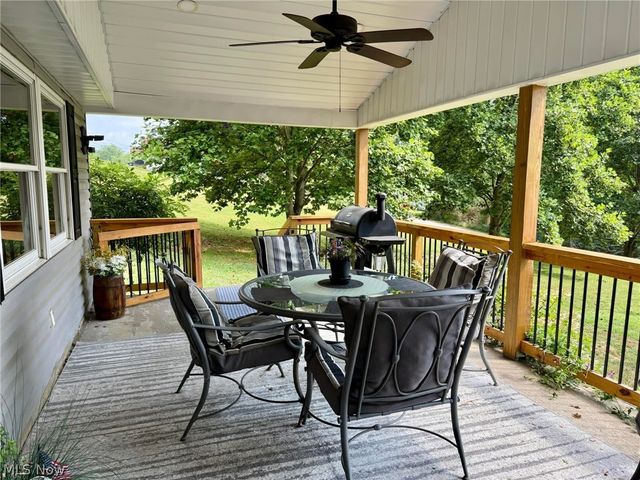 132 Valley Drive, Richmond, OH 43944