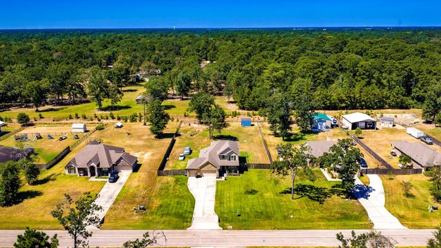 4550 Coues Deer Lane, Conroe, TX 77303