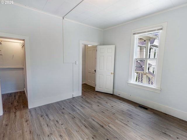 3724 GRAND Ave, Astoria, OR 97103