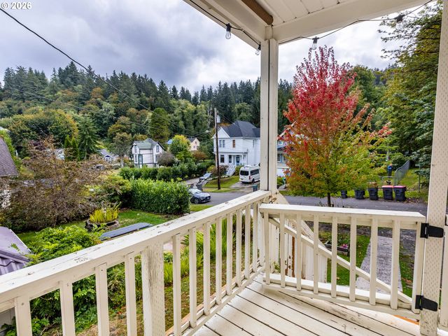 3724 GRAND Ave, Astoria, OR 97103