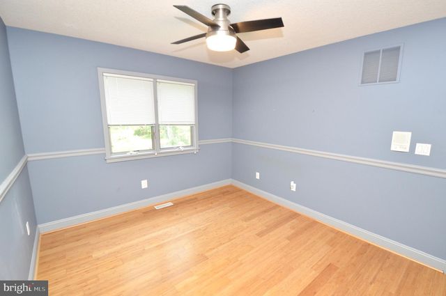 107 E LAKE BLVD, Medford, NJ 08055